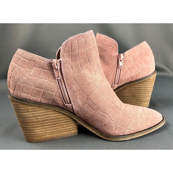 Lucky Brand Pink Embossed Suede Leather Booties Shoes 7M NEW - Picture 9 of 15